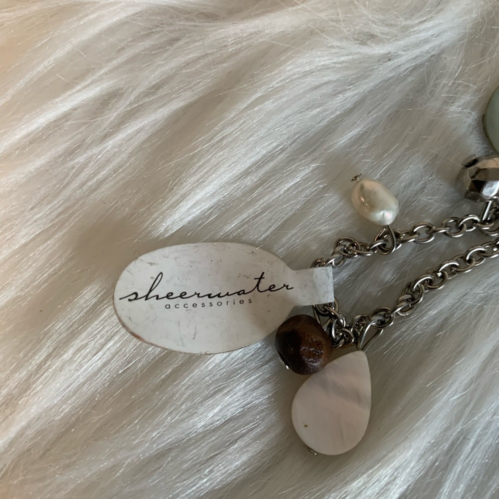 (244)Elegant Gold and Silver Necklace - Picture 2 of 5